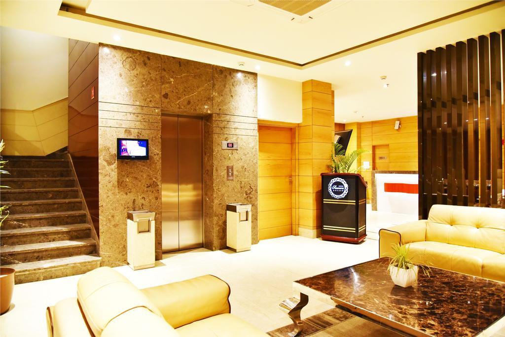 Sawera Grand Hotel Amritsar Exterior photo